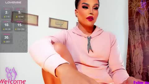 Jujubee online show from November 13, 4:36 pm