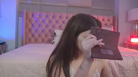 Katia online show from November 29, 4:31 pm