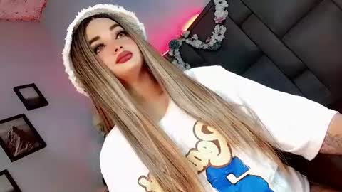 Snapshot of kattie_sweet_ chatting on September 29, 10:31 pm kattie_sweet_ online show from September 29, 10:31 pm