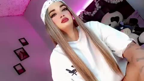 Snapshot of kattie_sweet_ chatting on October 11, 9:50 pm kattie_sweet_ online show from October 11, 9:50 pm