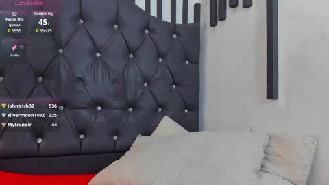 Snapshot of kenia_fox1 chatting on March 1, 7:26 pm kenia_fox1 online show from March 1, 7:26 pm