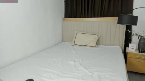 Khelsey online show from October 21, 2:14 am