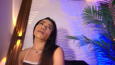 kimberly gonzalez online show from November 4, 7:24 pm