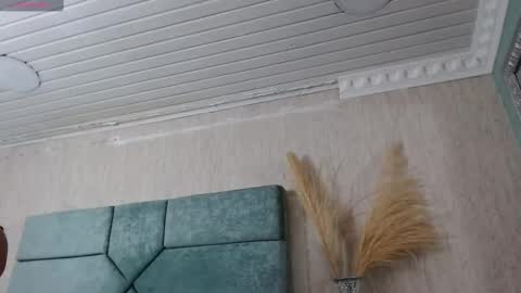 Kim Cossey online show from February 23, 2:07 am