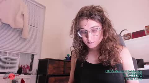 Klintelle Moore online show from March 10, 4:28 am