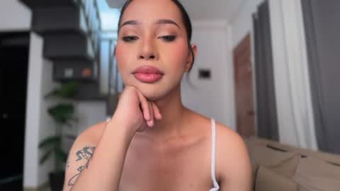 kyll_collins online show from June 25, 3:26 am