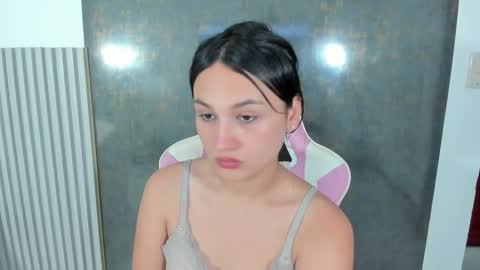 Lana online show from February 4, 9:19 pm