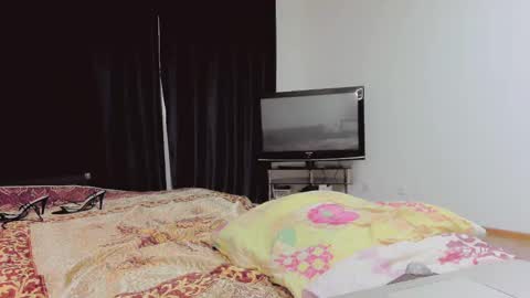 Larisa Lavriki online show from December 11, 7:58 am