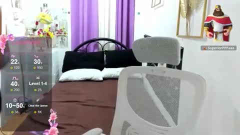 leighottie online show from November 2, 5:49 am