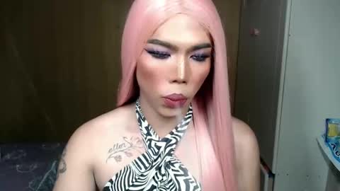 Snapshot of lenawet_0520 chatting on March 10, 5:29 pm lena online show from March 10, 5:29 pm