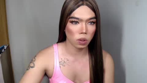 Snapshot of lenawet_0520 chatting on September 19, 1:55 am lena online show from September 19, 1:55 am