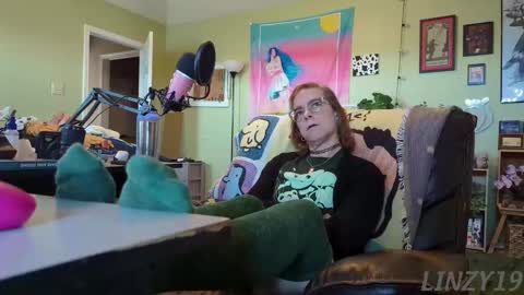 Linzy19 online show from March 12, 3:18 pm