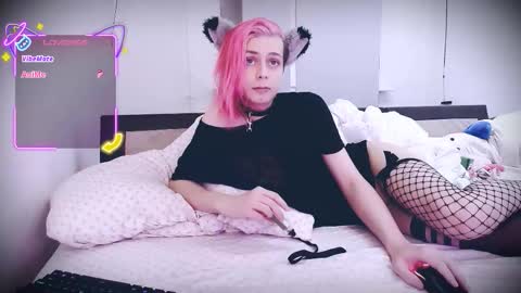 Felix online show from January 6, 2:04 am