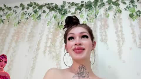 Liz Luna online show from June 3, 8:45 pm