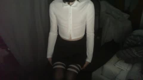 lilsubbyslut online show from February 20, 7:21 am