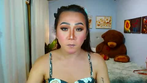 Snapshot of louie_sexy chatting on October 2, 10:49 am Cathy online show from October 2, 10:49 am