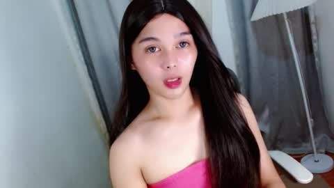 louilalicious online show from November 7, 6:13 am