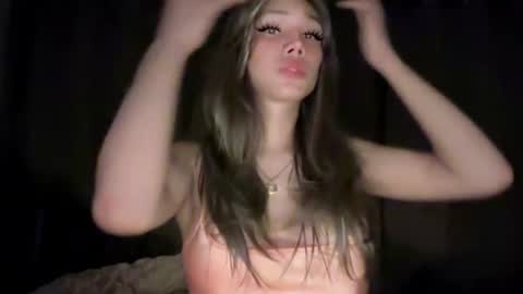 kissme online show from July 27, 8:04 pm