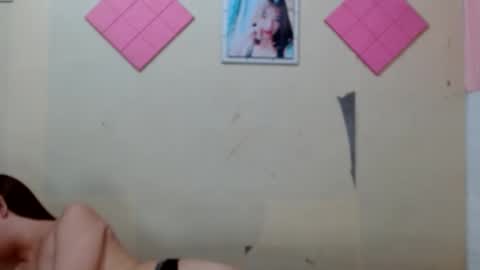 lovelypetitebigcock online show from November 29, 7:10 am