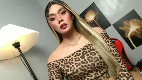 lovers moon22 online show from November 30, 12:29 pm