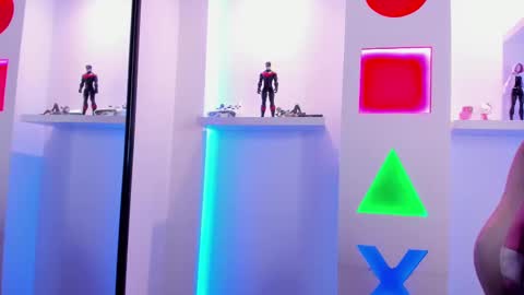 Cookie  online show from October 22, 12:18 pm