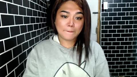 Kitty 3 online show from February 28, 10:41 am
