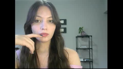 luna__art online show from October 21, 7:48 pm