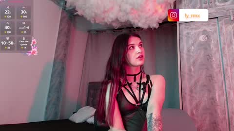 Littl online show from January 8, 1:32 am