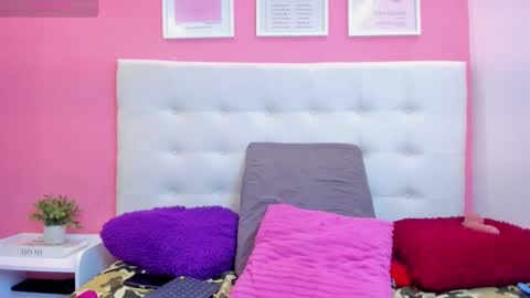 macarena_05_ online show from October 9, 3:41 am