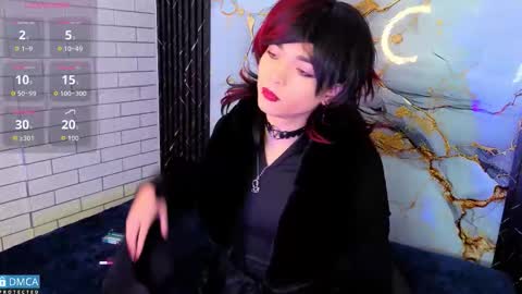 maevekuro online show from December 3, 3:22 am