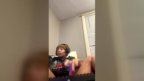 mak online show from December 15, 9:27 am