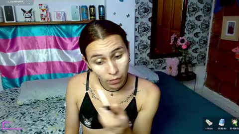 Snapshot of malud_09 chatting on March 12, 11:53 am online show from March 12, 11:53 am