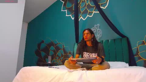 Maxi  Max online show from July 15, 7:30 pm