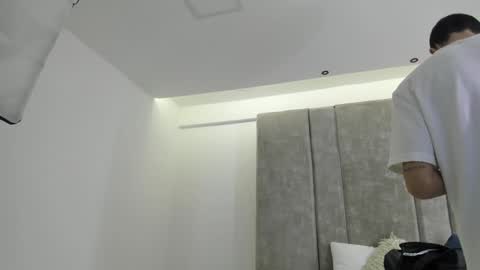 Maxi Rogers online show from January 20, 7:04 pm