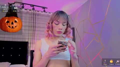 megan do santos online show from October 29, 10:30 pm