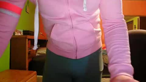 GlamTransGoddess online show from February 13, 9:50 pm