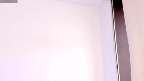 meghanallen_ online show from May 17, 9:36 pm