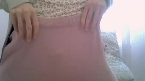 Melody online show from February 3, 2:44 pm