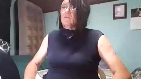 mery3881 online show from September 9, 6:18 pm