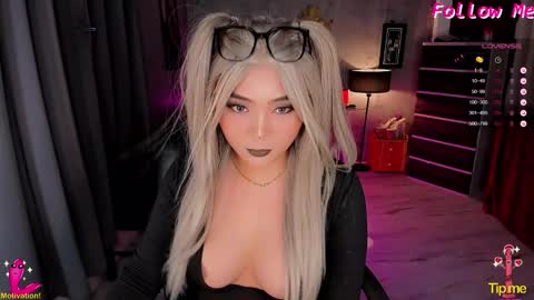 miss devil online show from November 22, 8:44 pm