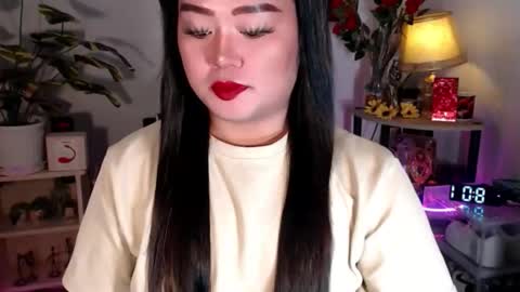 Michelle online show from October 26, 12:01 pm