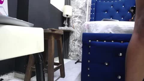 miha_califa online show from December 19, 12:10 pm