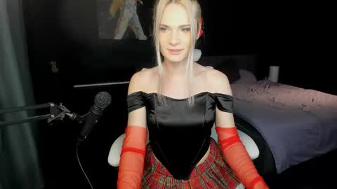 Milena online show from November 1, 3:04 am