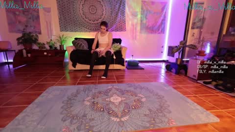 milla_milla online show from January 31, 3:20 am