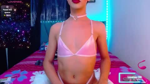 issabella online show from December 21, 11:44 am