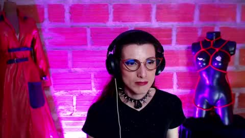 moira_hot online show from July 4, 4:29 am