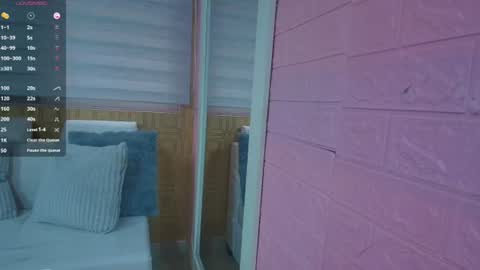      online show from July 29, 12:25 pm