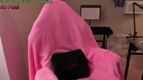 Natalie Marlo online show from February 16, 8:01 am