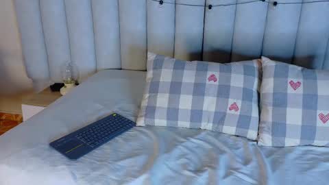  VICTORIA  online show from March 2, 7:43 pm