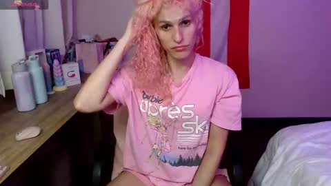 Nanki Teresa online show from February 12, 9:10 am